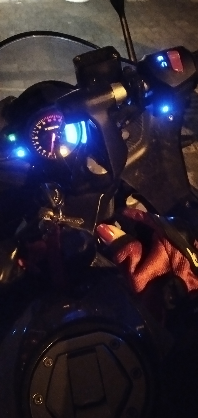 Bu gece motoru daha iyi sürdüm herkes bana bir maşallah diyebilir mi?