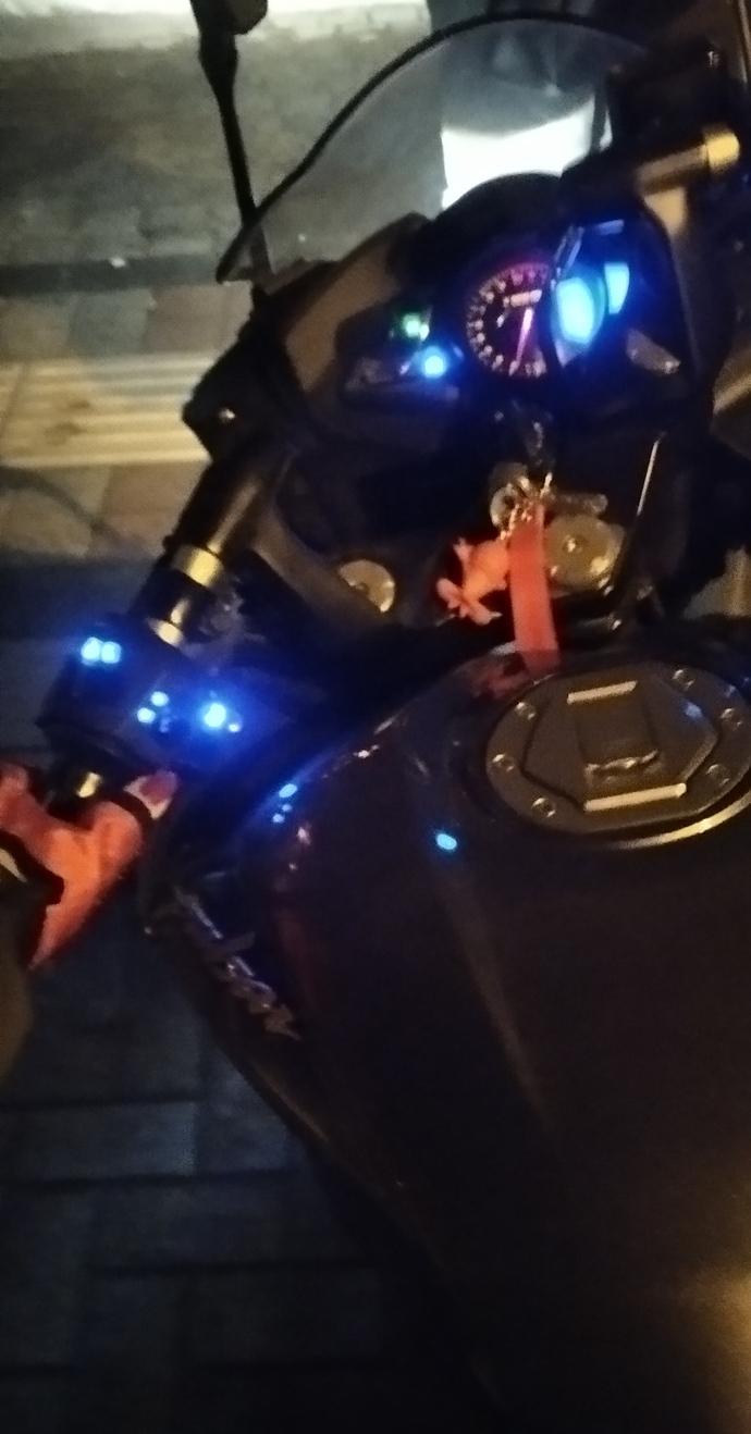 Bu gece motoru daha iyi sürdüm herkes bana bir maşallah diyebilir mi?