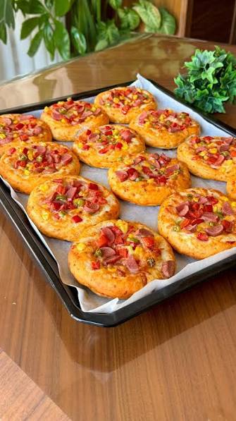 Günaydın. Sabah kahvaltısında pizza yer misin?