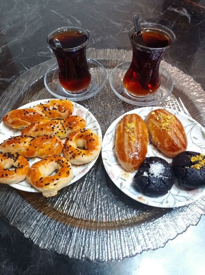 Çayın yanında en çok ne yersiniz, vazgeçilmez çay atıştırmalığınız ne?