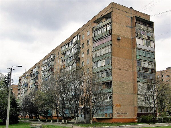 Bu apartmana taşınanlar 1 sene de kanser olup öldüler ne düşünüyorsunuz yaşadığınız bina güvenli mi?