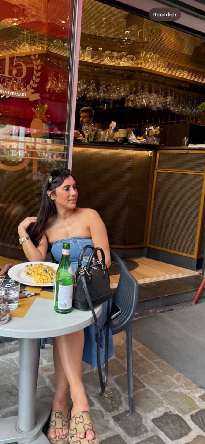 Instagram story için bu foto nasıl durur, atılır mı sence?
