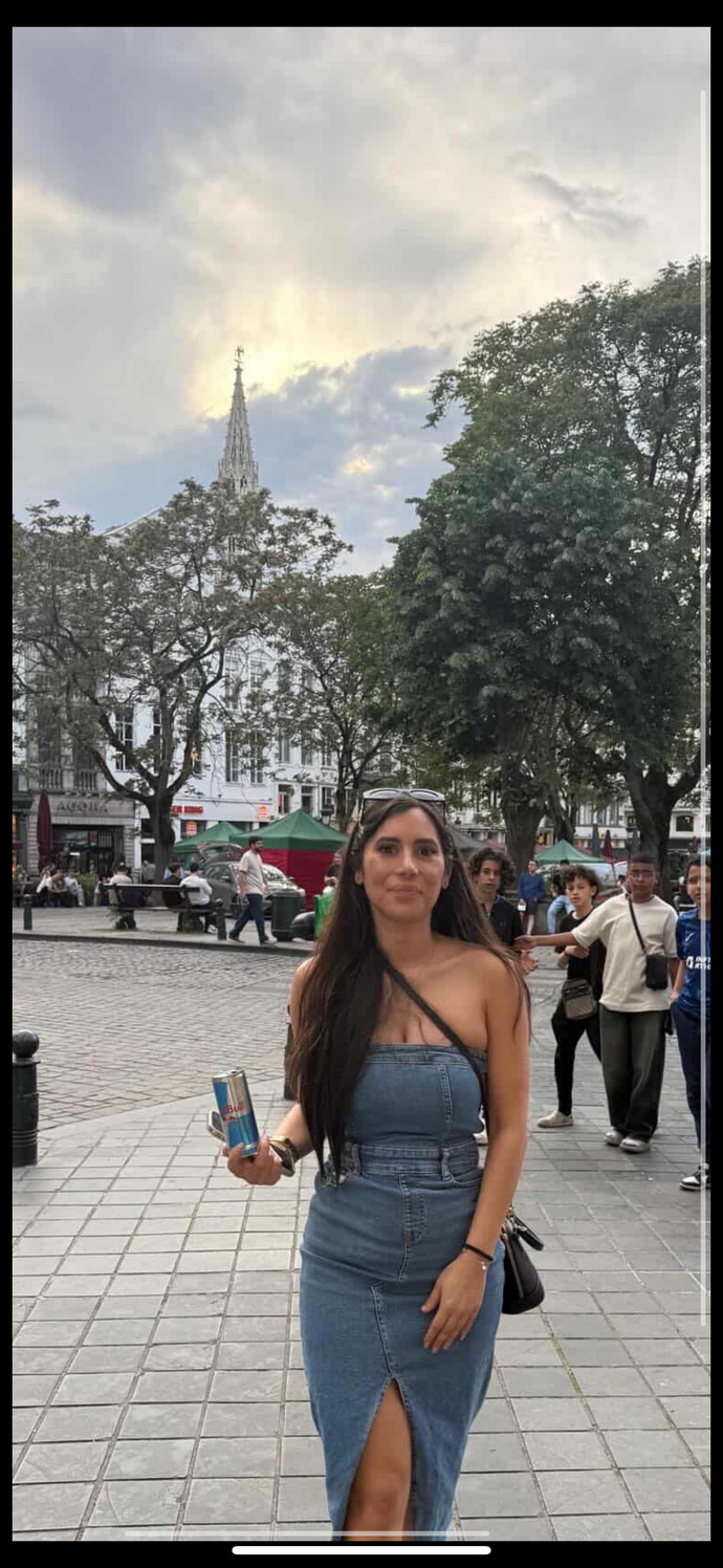 Instagram story için bu foto nasıl durur, atılır mı sence?