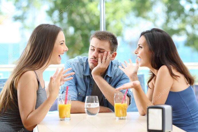 Çok konuşan biri mi daha çekici yoksa az konuşan, sakin tipler mi?