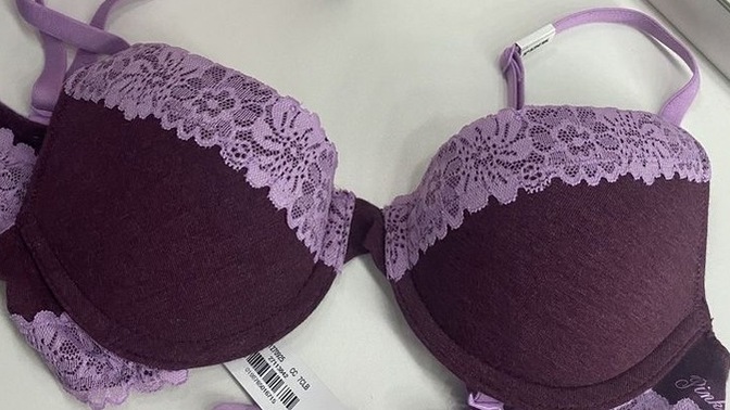 Bu sütyene ilk görüşte aşık oldum, sizce de bu model çok güzel değil mi?
