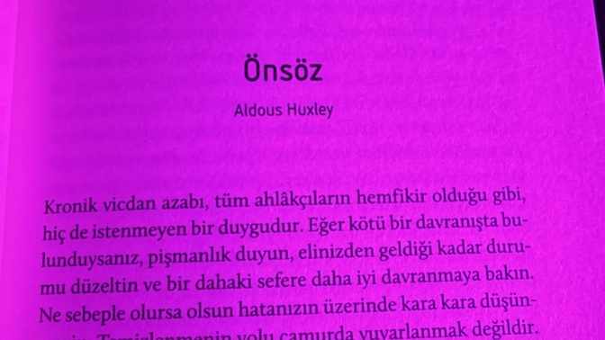 Yeni bir kitaba başlarken özsözünü okur musunuz?