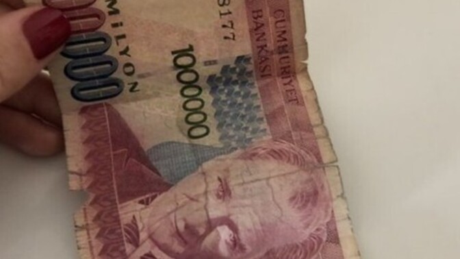 Eski paraları saklar mısın?