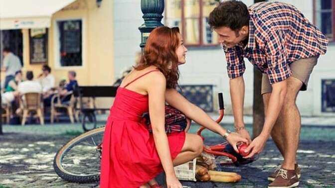 Daha önce tanıyomuşcasına yakınlık hissettiğiniz bir oldu mu?