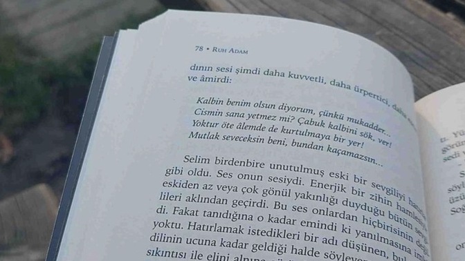 Kitabı içinizden mi okursunuz, sesli mi?