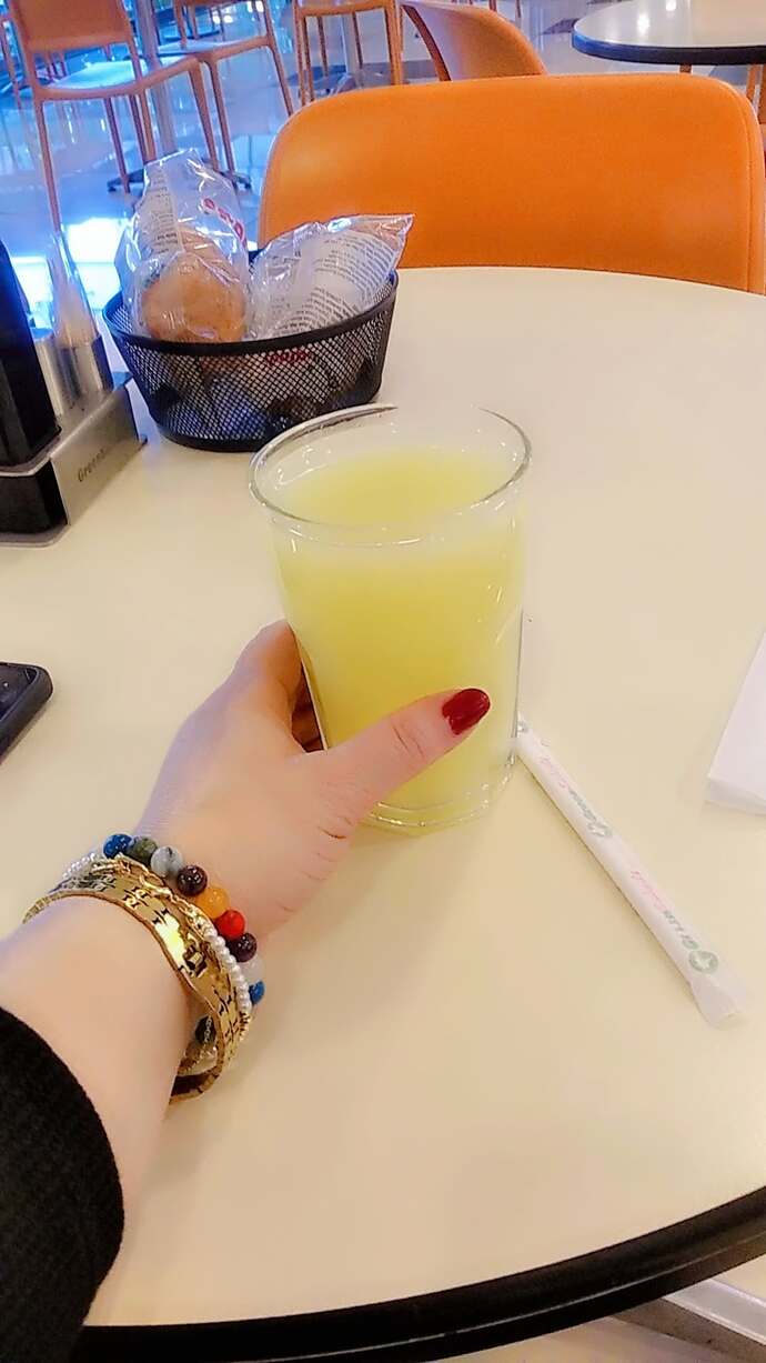 Bir kadeh soğuk limonata içermiyiz 🍹😂?
