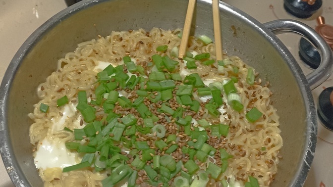 Gece gece kore usulü noodle yaptım?