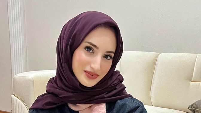 Turbanliyim meshur elbisem sizce yirtmac cok mu kotu?