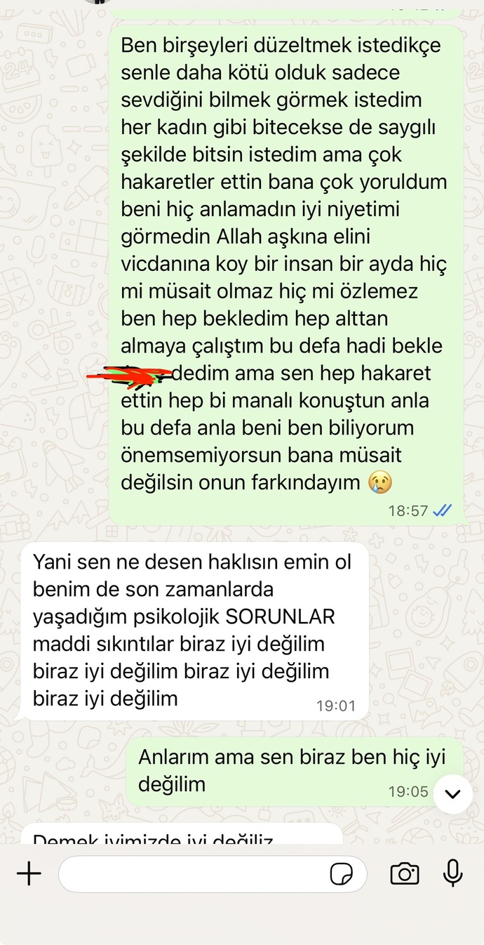 Bu adam beni gerçekten seviyor mu yoksa sadece kendine bağlayıp oyalıyor, ben ne yapmalıyım?