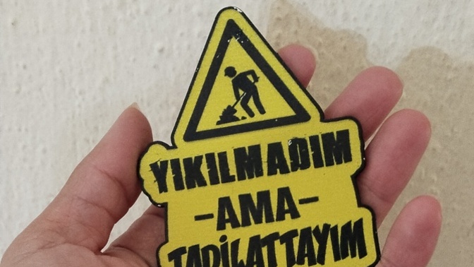 Sen şu an kendini tamamen yıkılmış mı yoksa tadilatta, toparlanma sürecinde mi hissediyorsun?