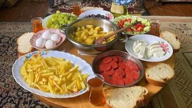 Arada gidebileceğiniz bir köyünüz var mı?