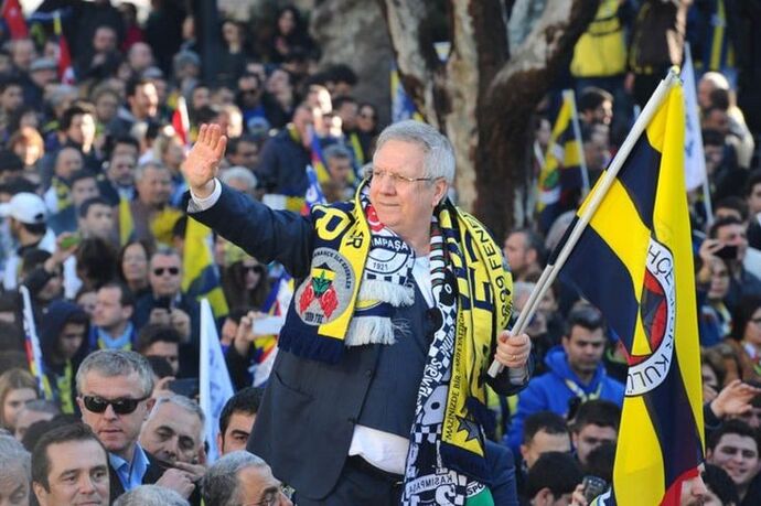 Fenerbahçe Başkanı olmak sizce en çok kime yakışır Aziz Yıldırıma mı?