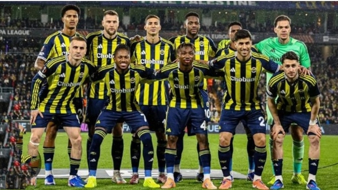 Fenerbahçeden başka takım var mı yaa 💙💛?