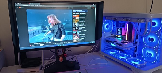 Şu an ne dinliyorsunuz, playlistinizde hangi şarkılar dönüyor?