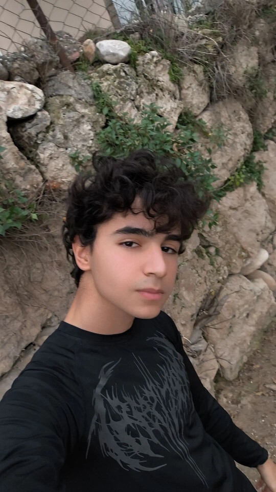 Fiziğim ve saç yapım Spiderman cosplay için uygun mu sizce 🕷️?