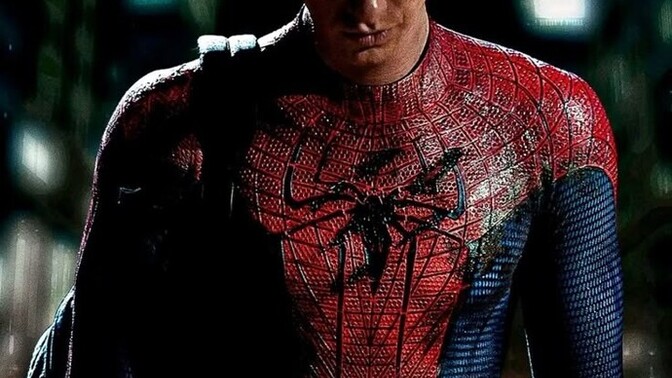 Fiziğim ve saç yapım Spiderman cosplay için uygun mu sizce 🕷️?