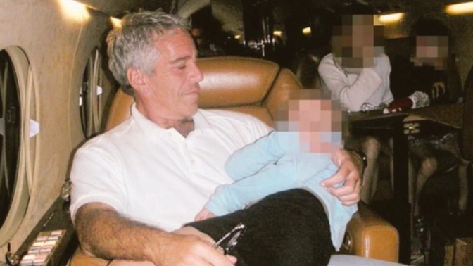 Epstein listesi ifşa oldu ama ünlüler neden hâlâ sessiz ve açıklama yapmıyor sizce?