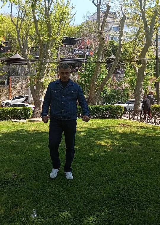 Kaç kilo gibi duruyorum sizce nasılım?
