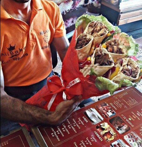 Döneri nasıl seversiniz, hangi ekmekte hangi çeşitte?