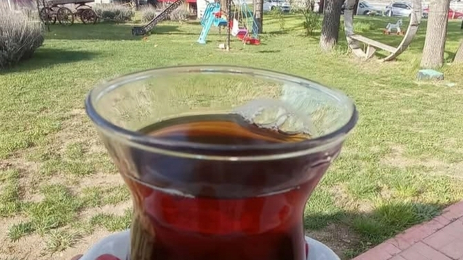 Bir hafta bahar sonu klasiği sabah sabah sevdiklerimle ve çayımla keyifli anlar kimler çay seviyor?
