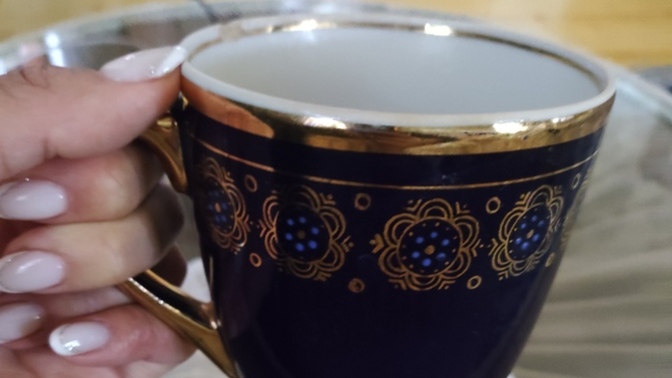 Bu aralar durumum biraz sıkışık, çay kupamı satma kararı aldım bakar mısınız iyi bir alıcı bula bilir miyim?