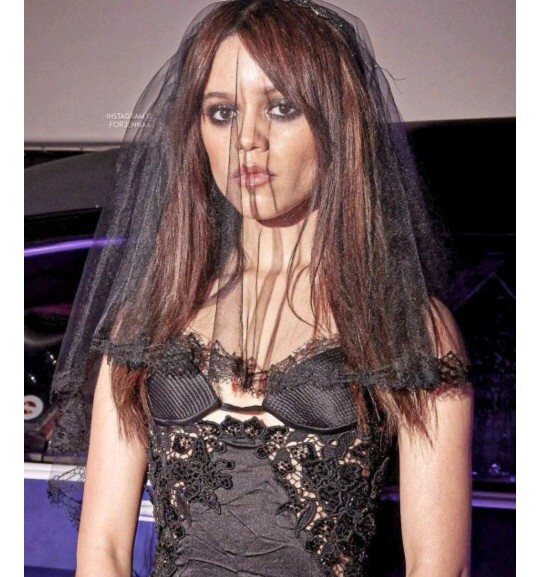 Karanlık ve asi! Gotik gelin olmayı ister miydiniz?