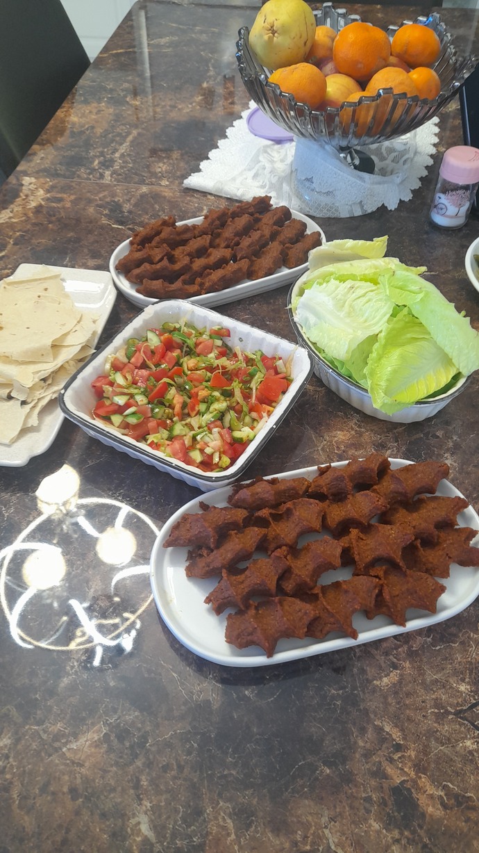 Çiğköfte sevenler burada mı?