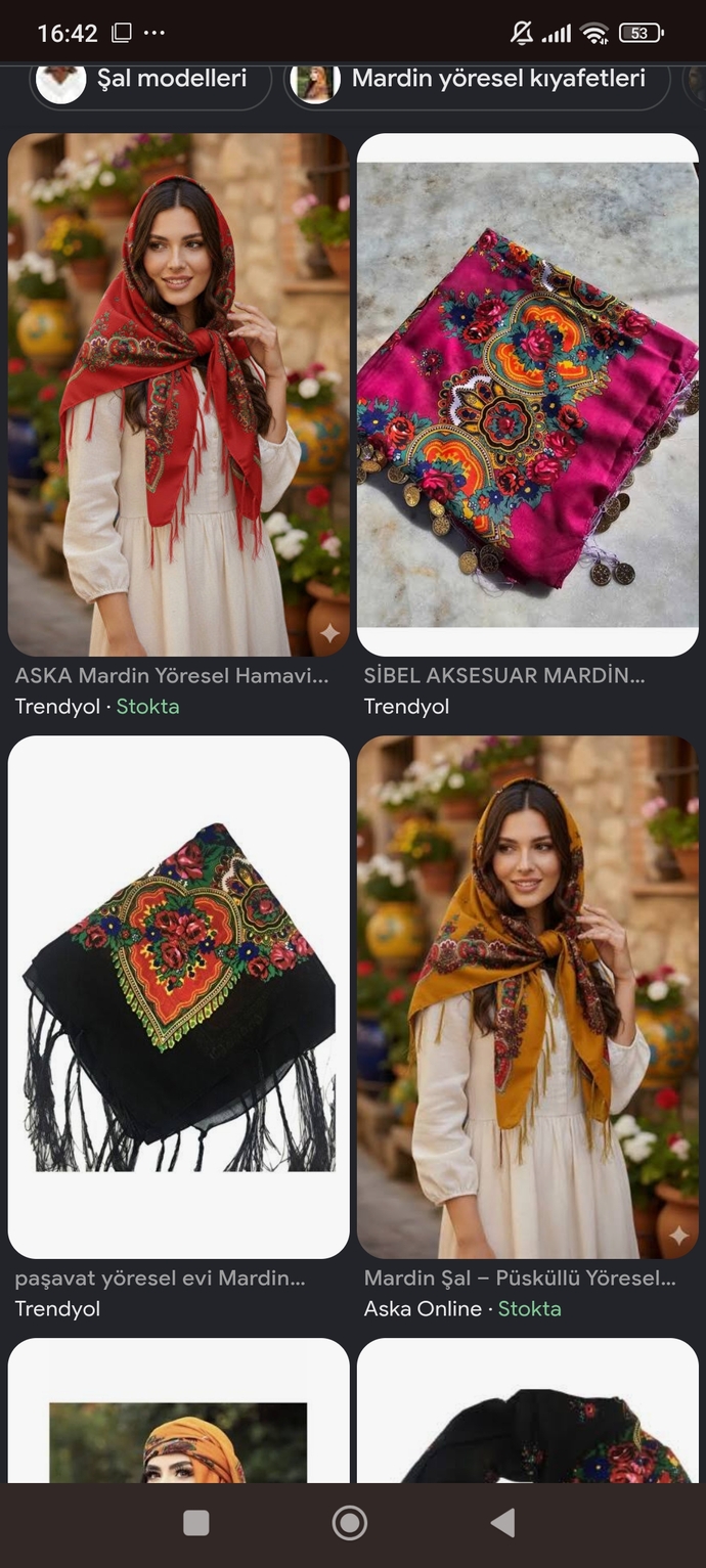 Böyle mardin malları boynuma taksam Kürt zannedilir miyim?