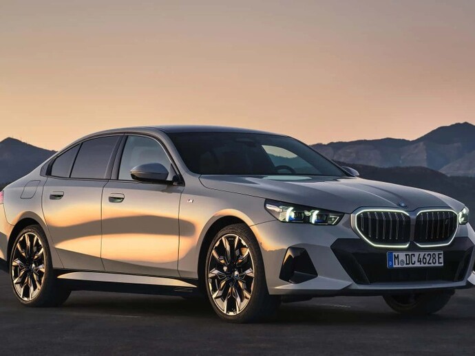 Mercedes mi BMW mi?
