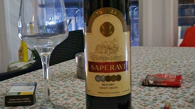Şarap kiminle içilir?