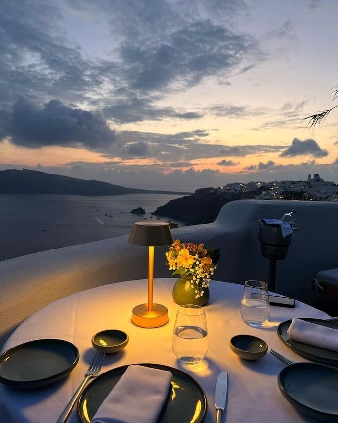 Daha önce hiç romantik bir akşam yemeğine çıktın mı?