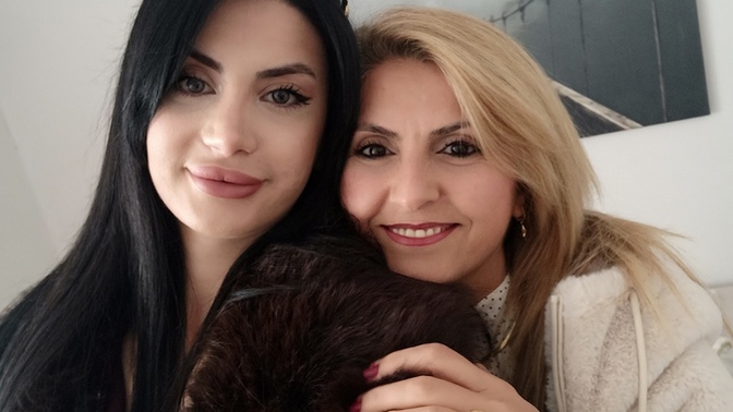 Annemle benziyor muyuz?