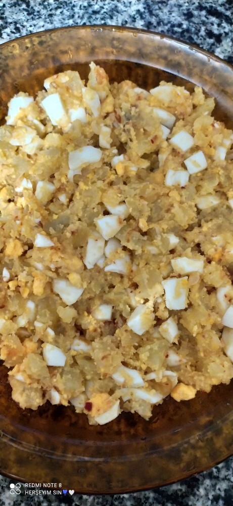 Patates salatası deneyen ve yiyen var mı (ben öyle yapıp yiyiyoum)?