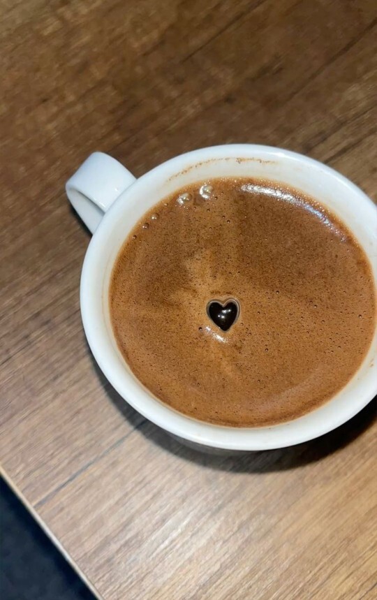 Günaydın diyeninizde mi yok 😂?