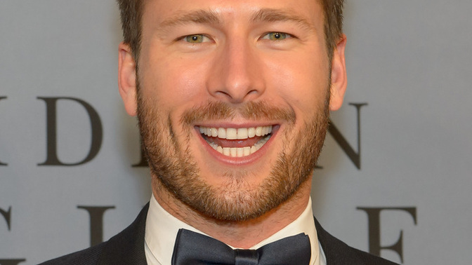 Sizce Glen Powell gerçekten yakışıklı mı, yoksa abartılıyor mu?