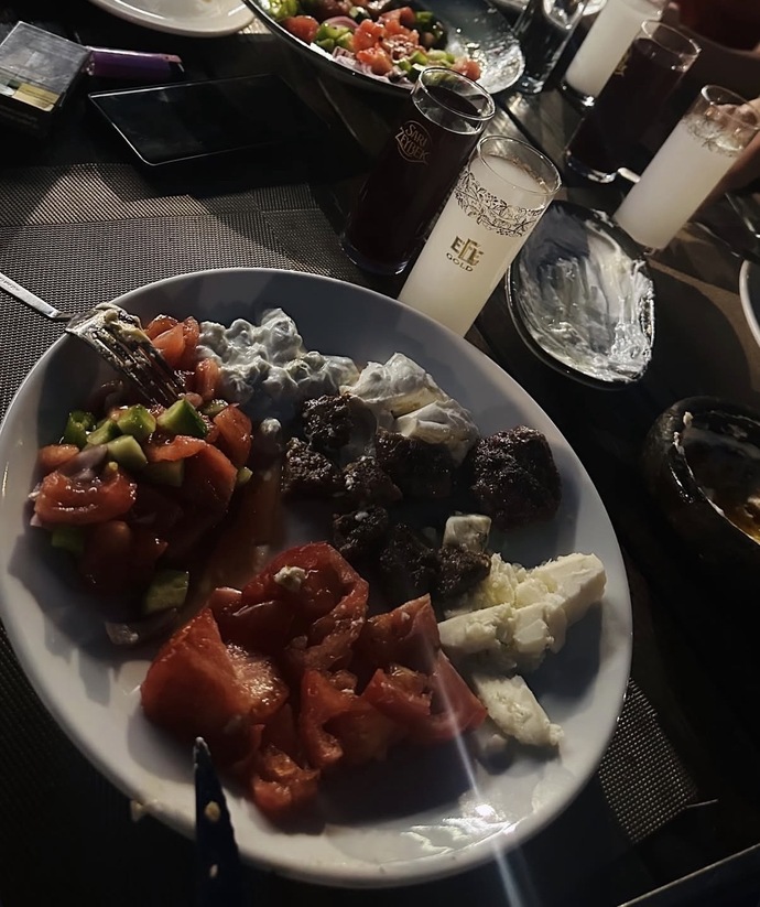 Bizim tarife hep dertten. Göbek 3 canımız.
