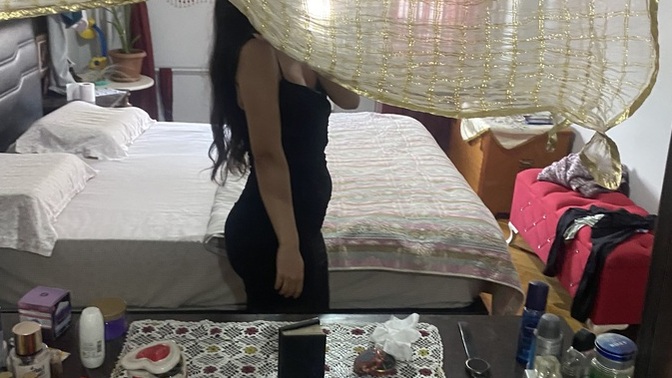 Kalça ve göbek bölgem kötü mü duruyor, vücut orantım sizce nasıl?