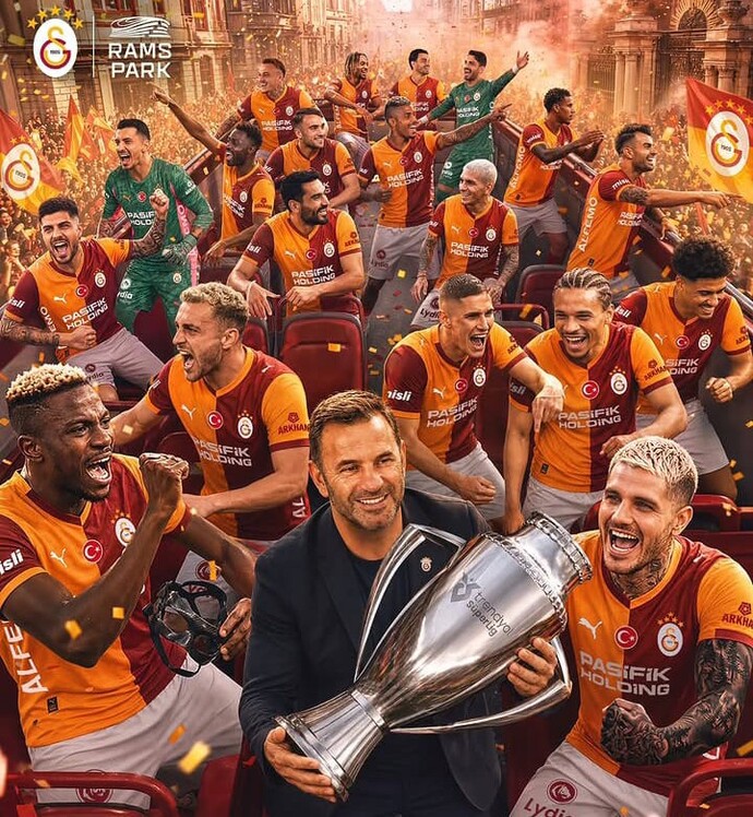 Galatasaray şampiyonluk kutlamaları sizce yeterince gösterişli miydi?