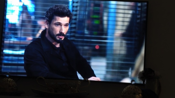 Yeraltı dizisini izleyen var mı, dizi hakkında yorumlarınız nasıl?