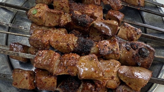 Sabah sabah ciğer yer misiniz?