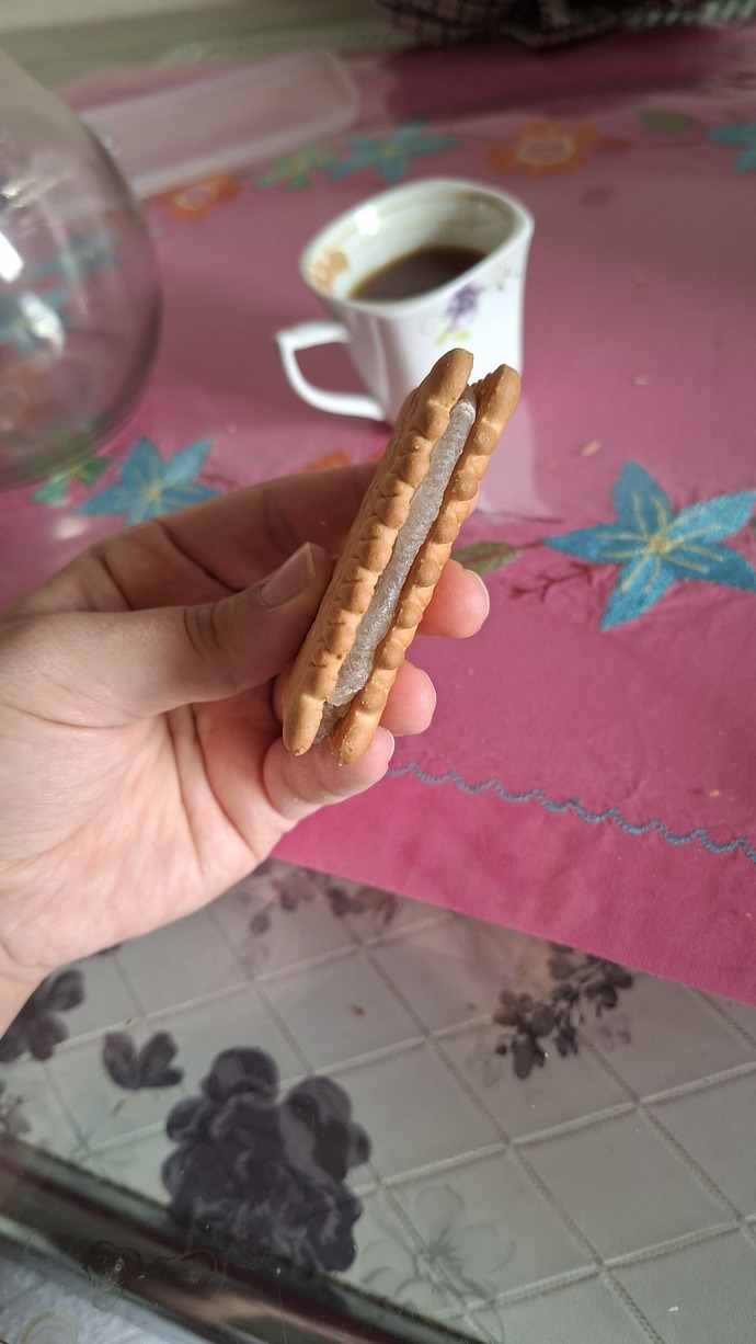 Küçüklüğüne götüren koku ya da tat var mı?
