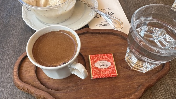 Sevdiceğinizle gittiğiniz, size özel bir mekan var mı?