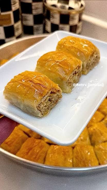 Baklava Yoksa kadayıf mı seversiniz??