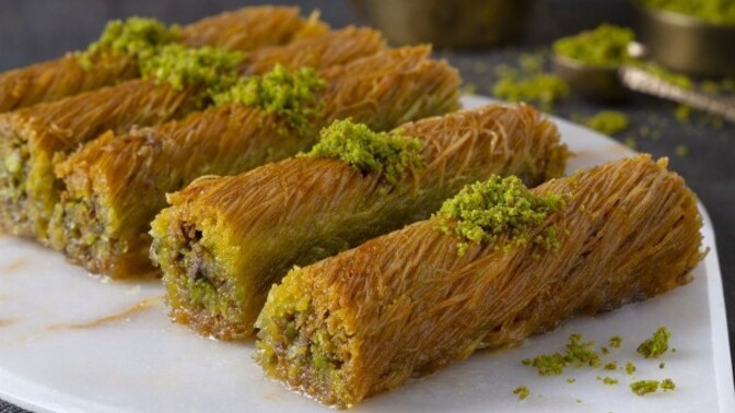 Baklava mı kadayıf mı daha çok sevilir, sen hangisini tercih edersin?