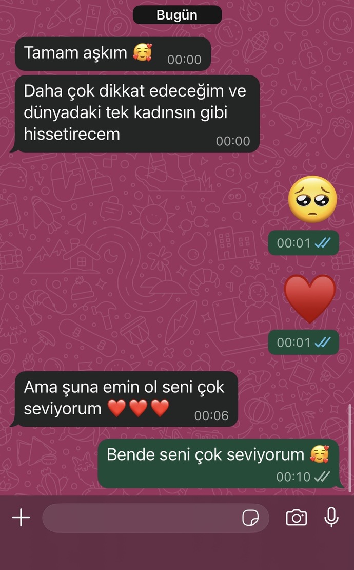 Bu çocuk beni seviyor mu rol mu yapıyor anlamıyorum sizce?