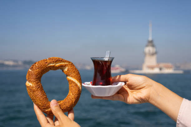 Simit çay sağlıklı ve ideal bir kahvaltı mı, her gün yenir mi?